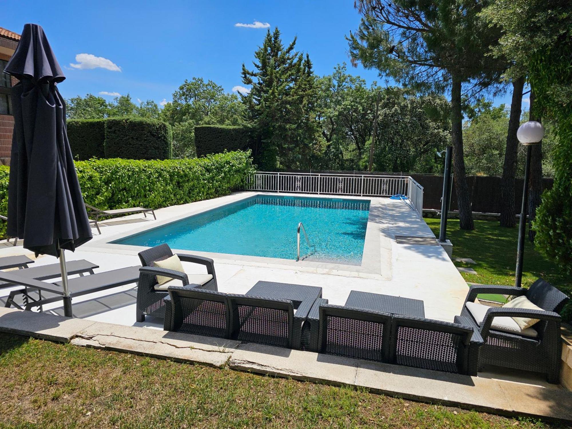 Villa Monika Alpedrete Exteriér fotografie